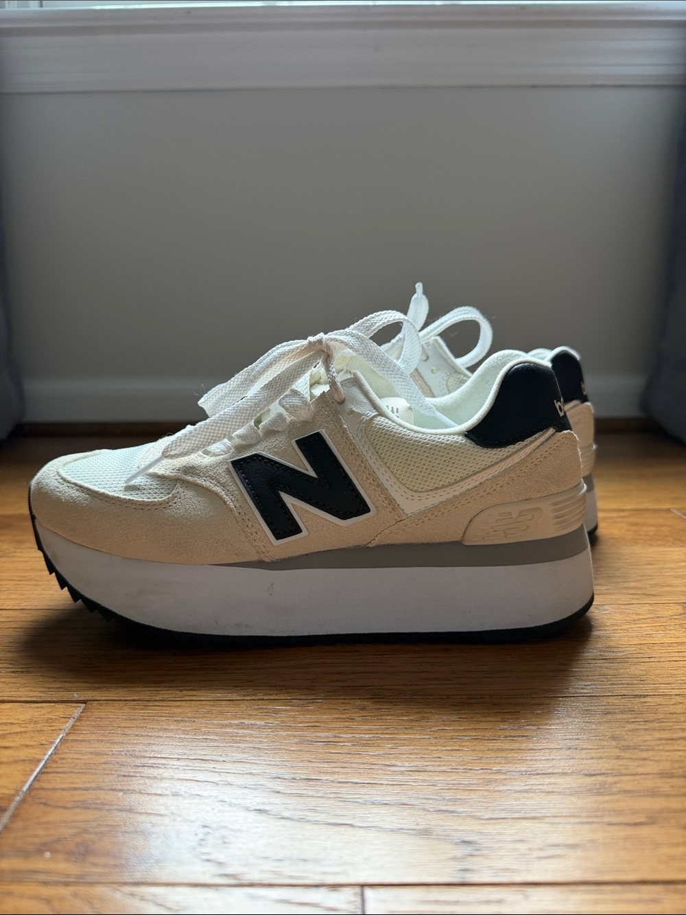 New Balance Women's Cream and Black Platform Sneakers